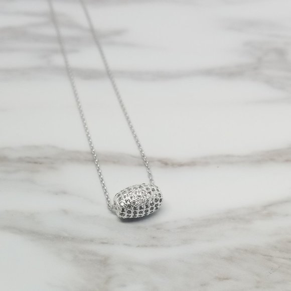 Sterling Silver Necklace w/Cubic Zirconia Barrel